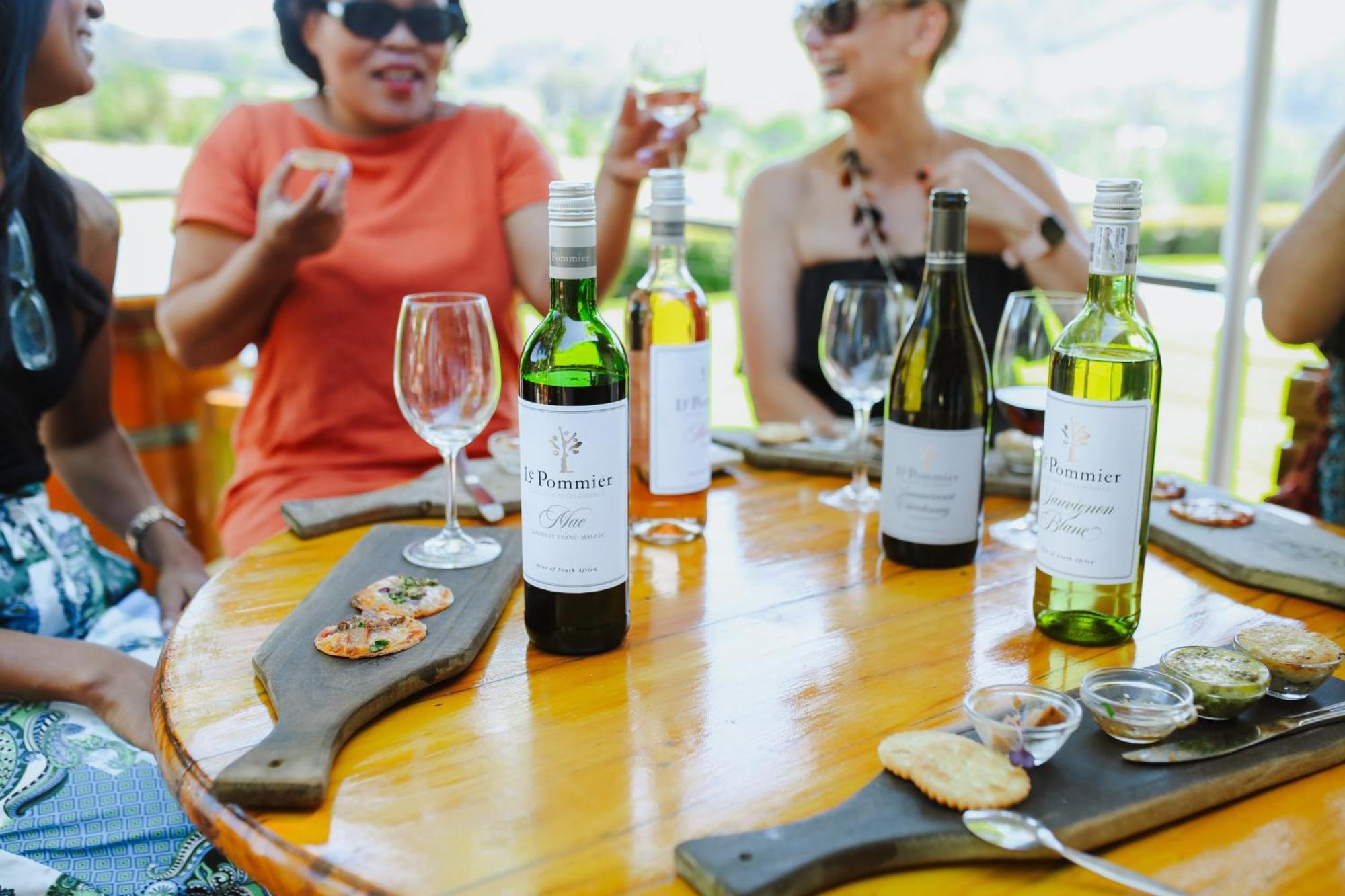 Le Pommier Wine Estate Villa Стеленбош Екстериор снимка